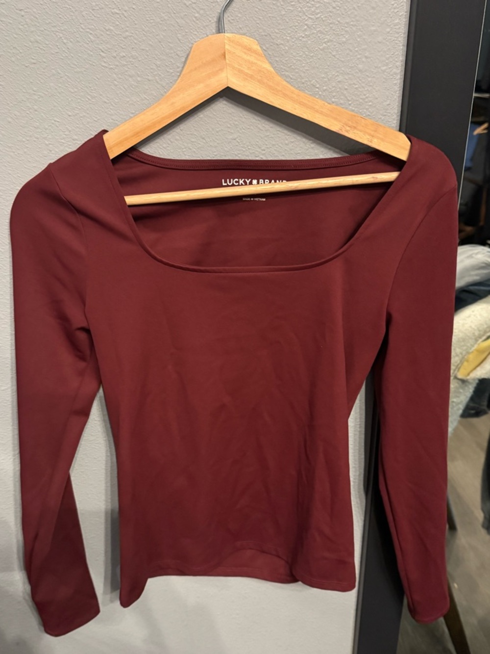 Lucky Brand Burgundy Long Sleeve Square-Neck Top ✨